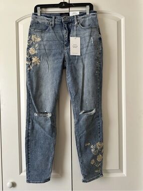 Lucky Brand Light Blue Skinny Jeans with Gold Floral Embroidery